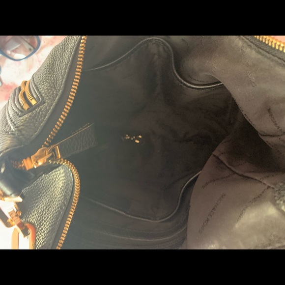 Michael Kors Purse - Picture 4 of 5